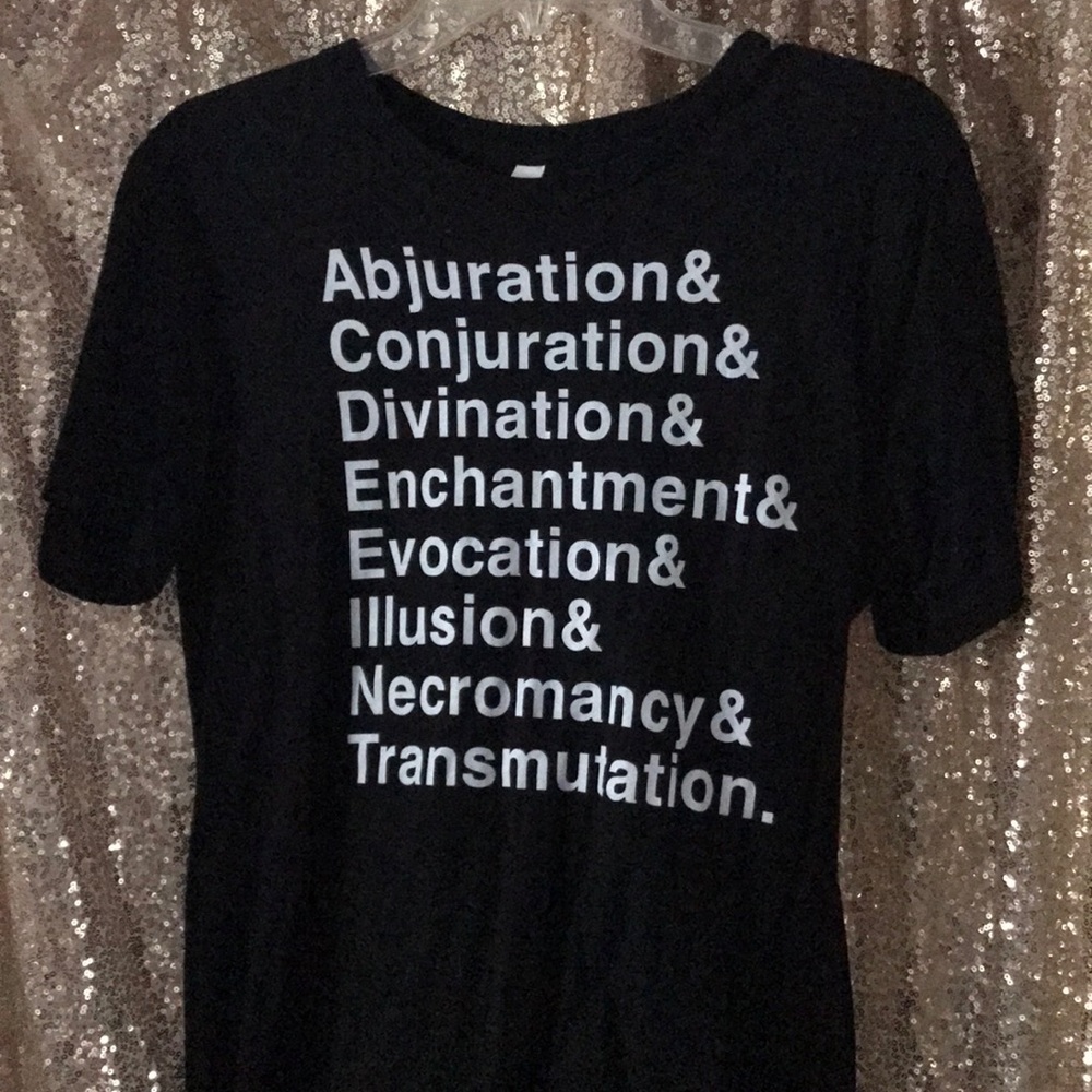 Rare D&D Dungeons & Dragons Schools of Magic tee M